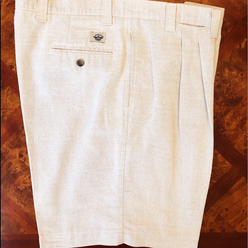 Dockers Short. 8”